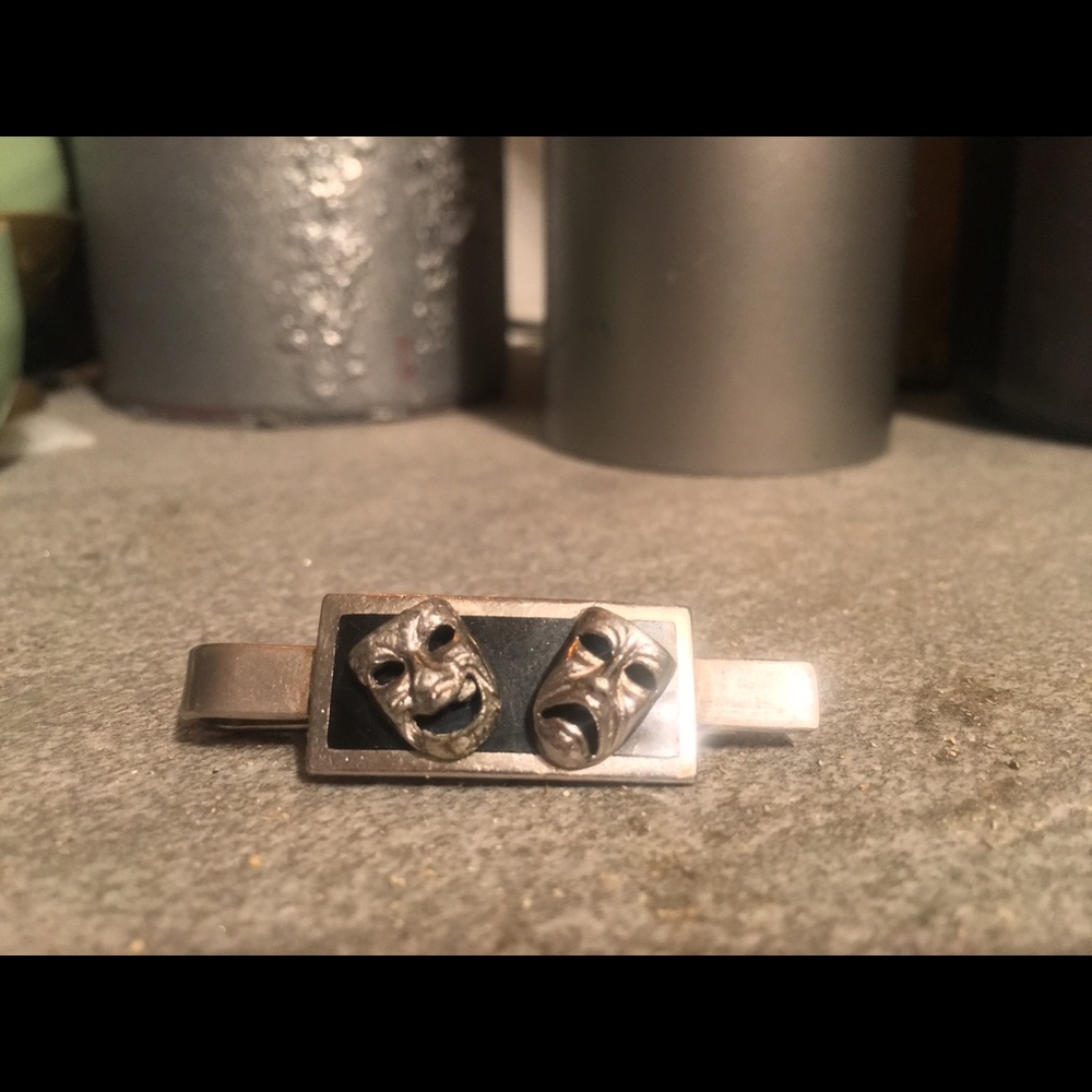 Vintage comedy/tragedy tie bar
